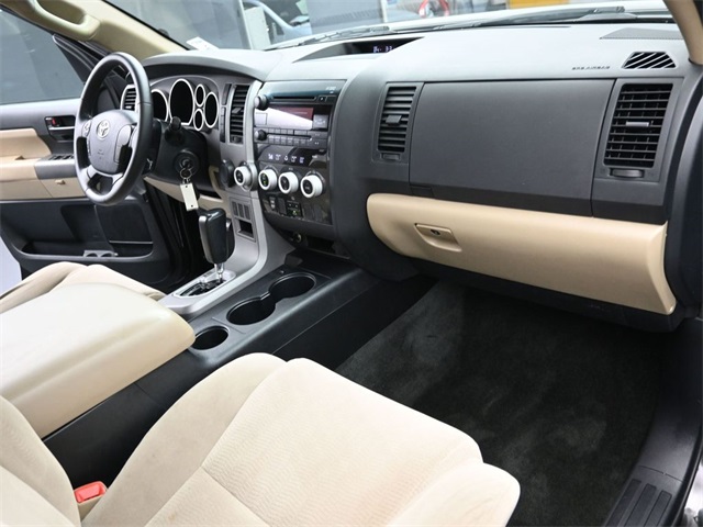 2012 Toyota Sequoia SR5 photo 24
