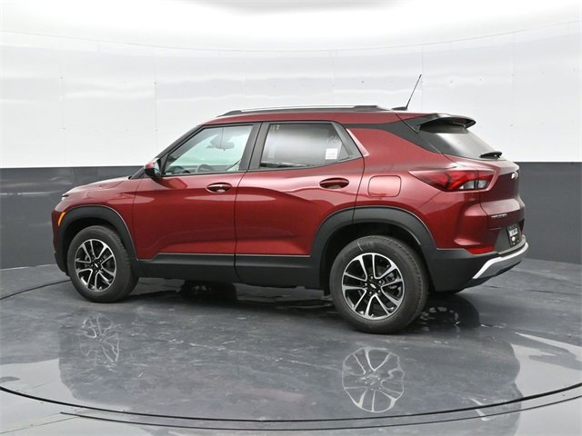 2025 Chevrolet Trailblazer LT photo 4