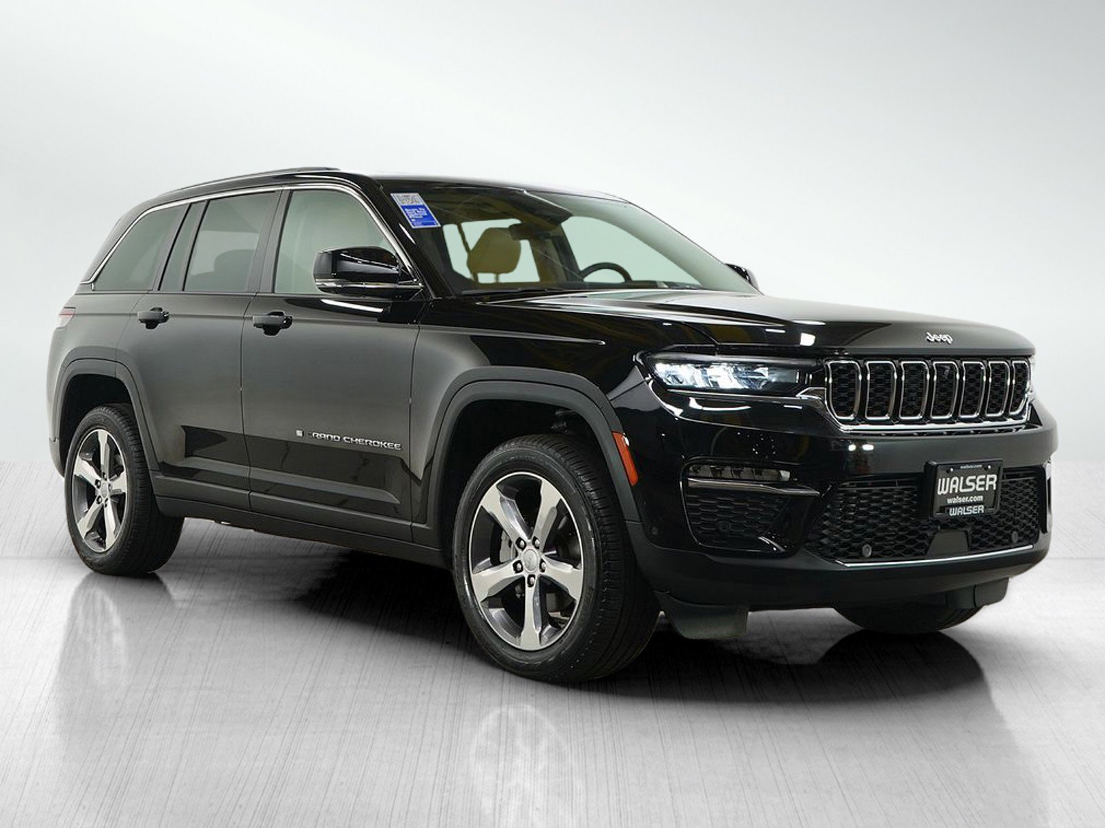 2022 Jeep Grand Cherokee Limited photo 7