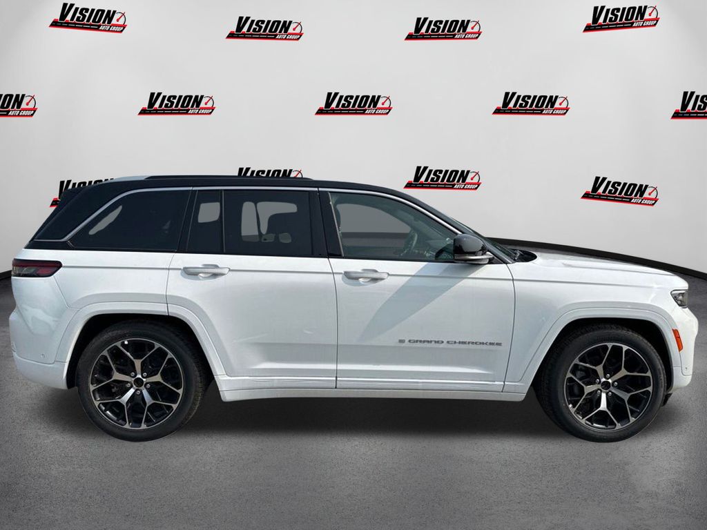 2023 Jeep Grand Cherokee Summit Reserve 4xe photo 4