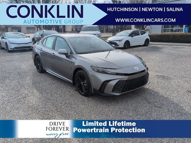 2026 Toyota Camry SE's photo