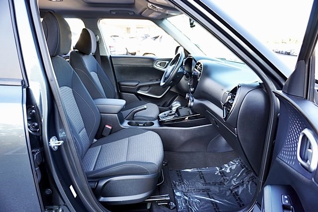 Used 2023 Gray Kia EX image 9