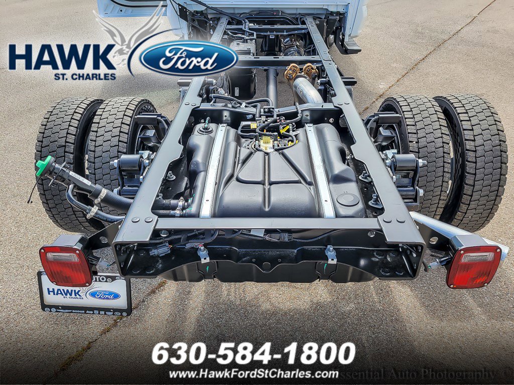 2026 FORD F-450 - Image 12