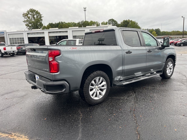 2020 Chevrolet Silverado 1500 Custom photo 4