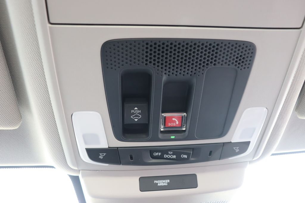 2025 Honda Accord Touring photo 26