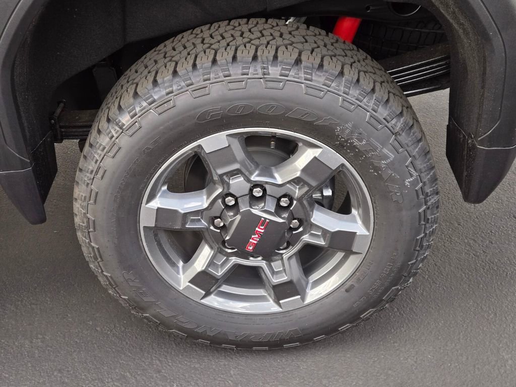 2025 Gmc Sierra 2500 HD SLT photo 4