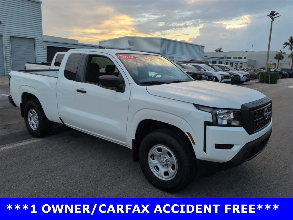 2024 Nissan Frontier S photo 2