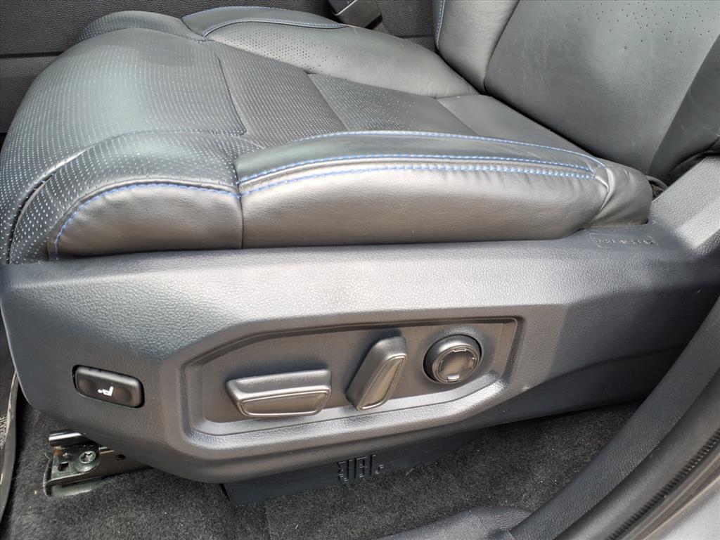 2024 Toyota Sequoia Platinum photo 4