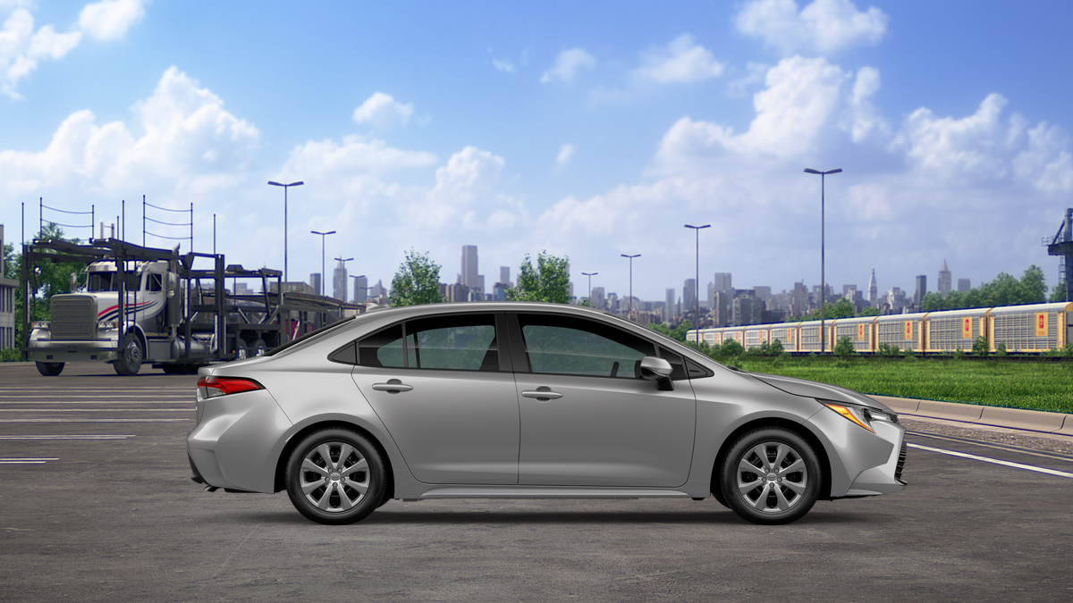 2026 Toyota Corolla LE photo 3