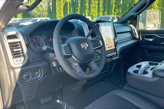 2025 Ram 2500 Big Horn photo 6