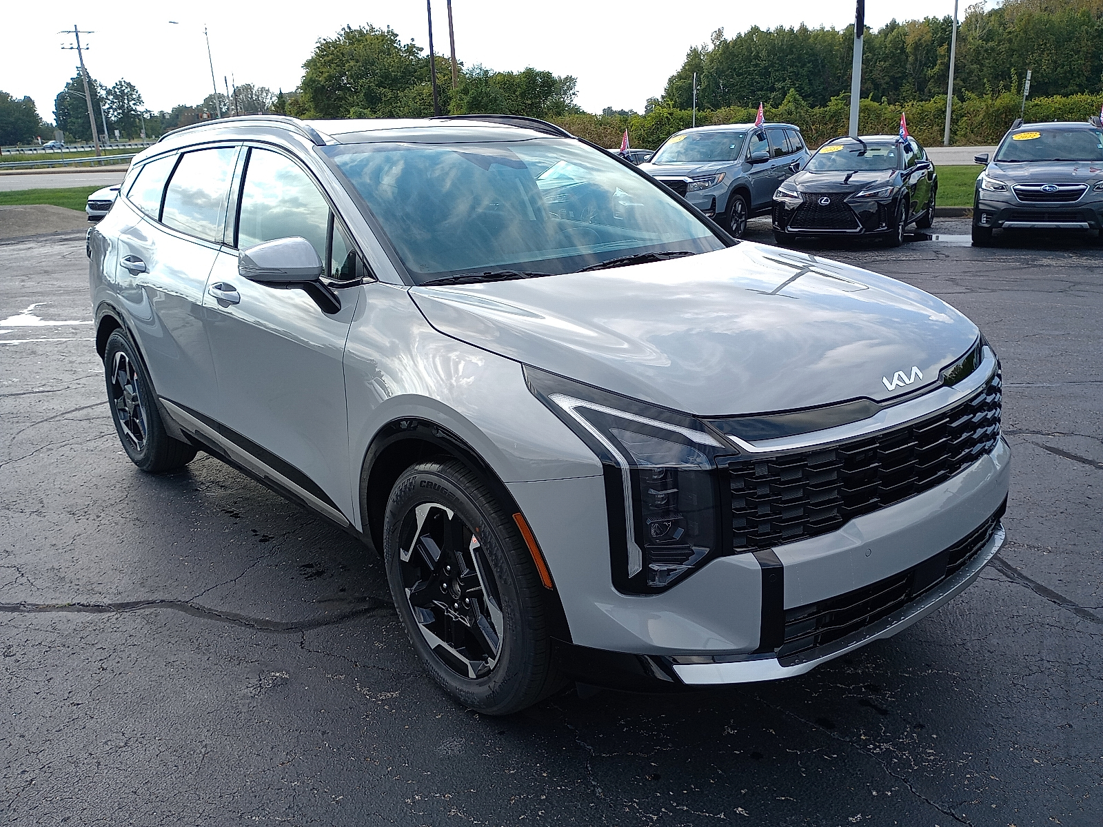 2026 Kia Sportage SX's photo