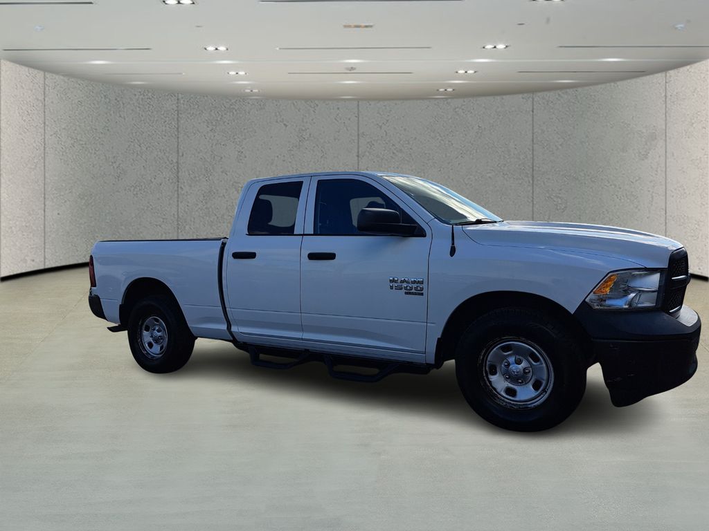 2019 Ram 1500 Classic Tradesman photo 3