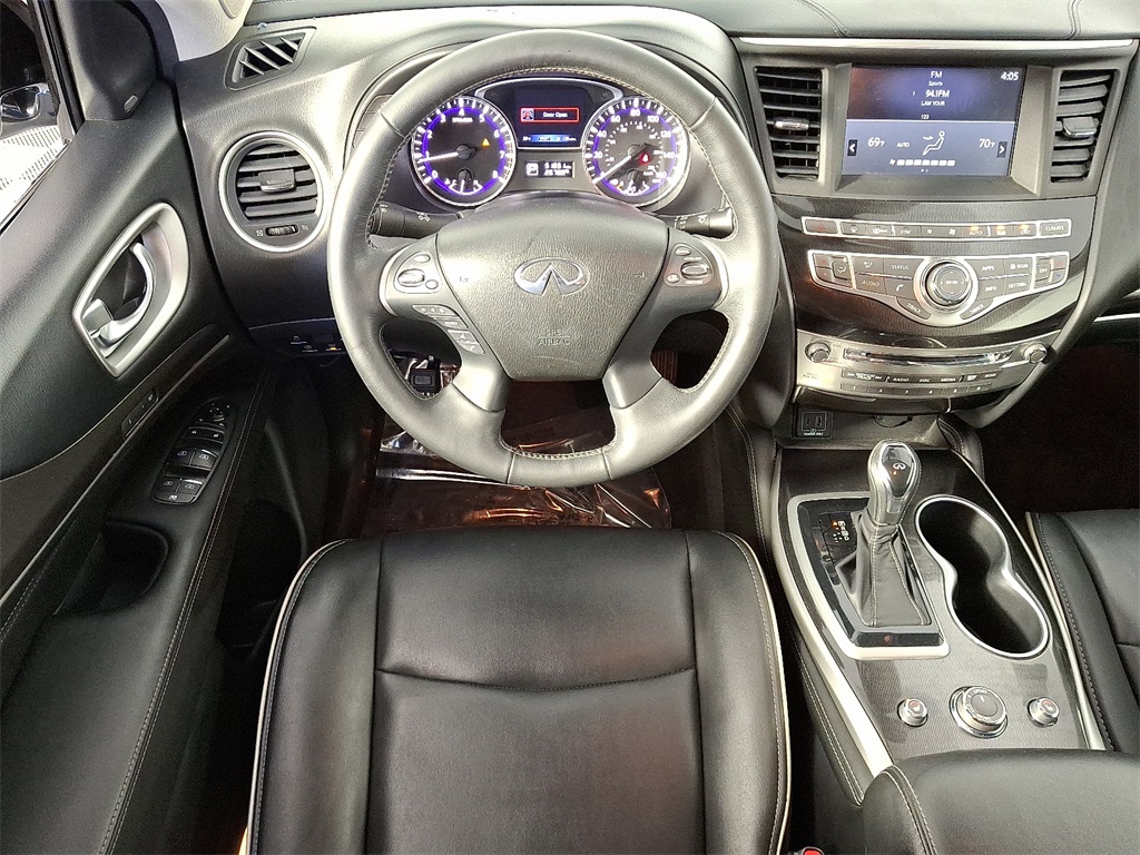 2020 Infiniti QX60 Luxe photo 14