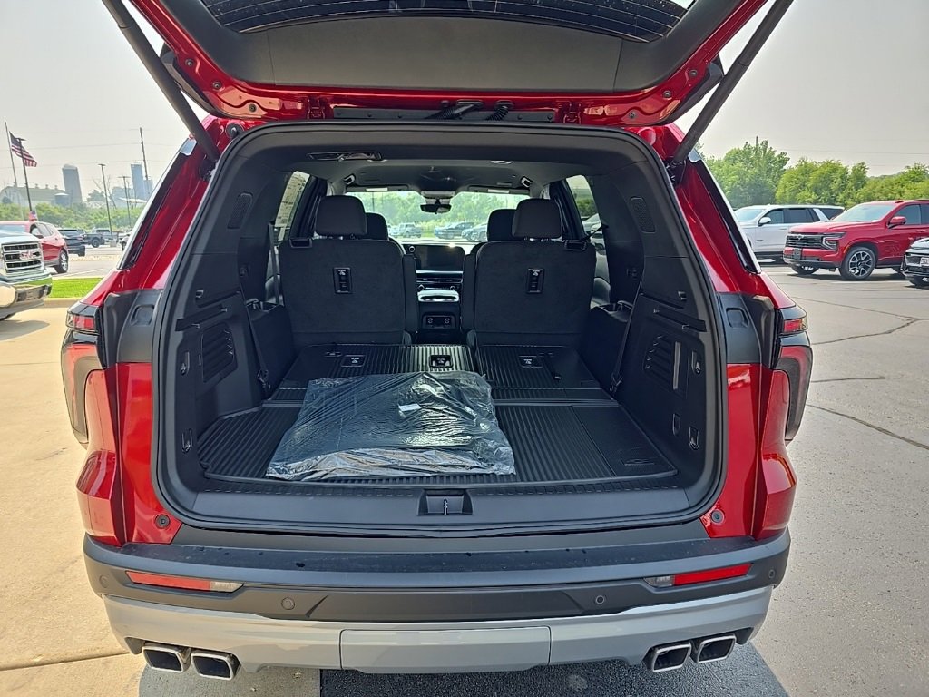 2026 Chevrolet Traverse photo 5