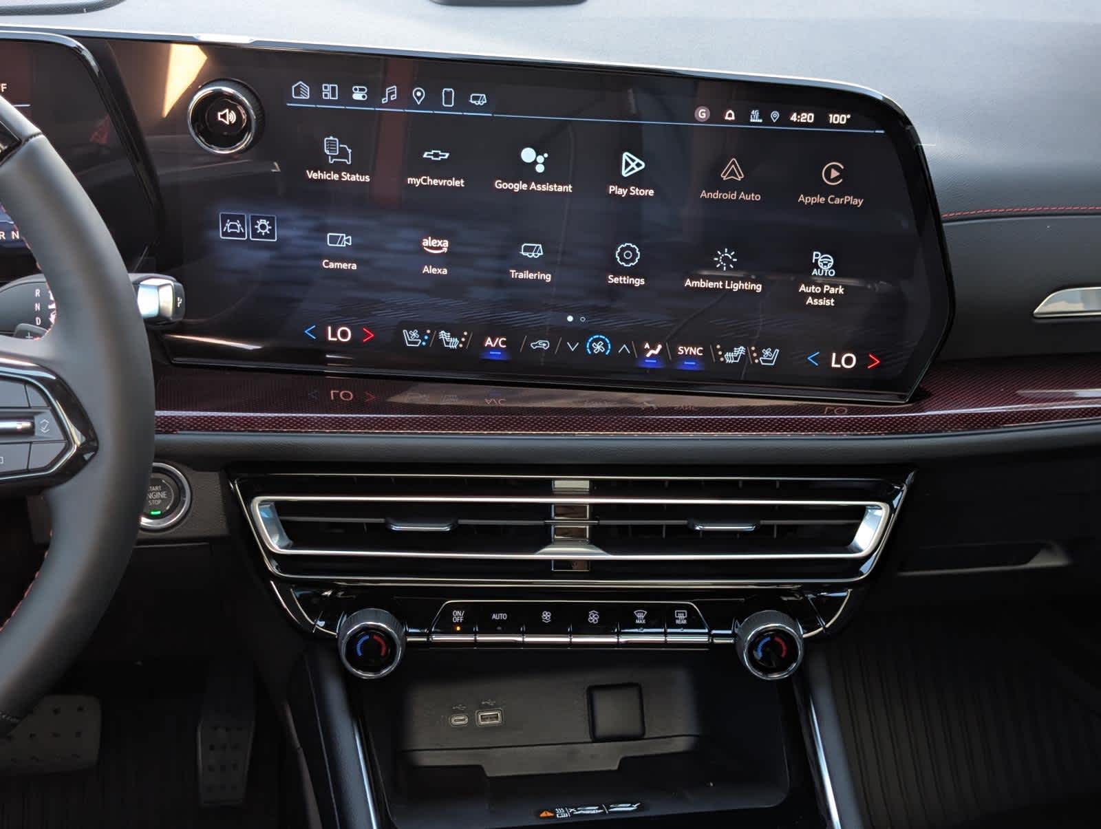 2025 Chevrolet Traverse RS photo 18