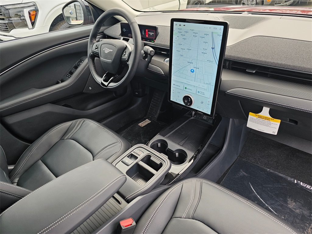 2025 Ford Mustang Mach-E Premium photo 11