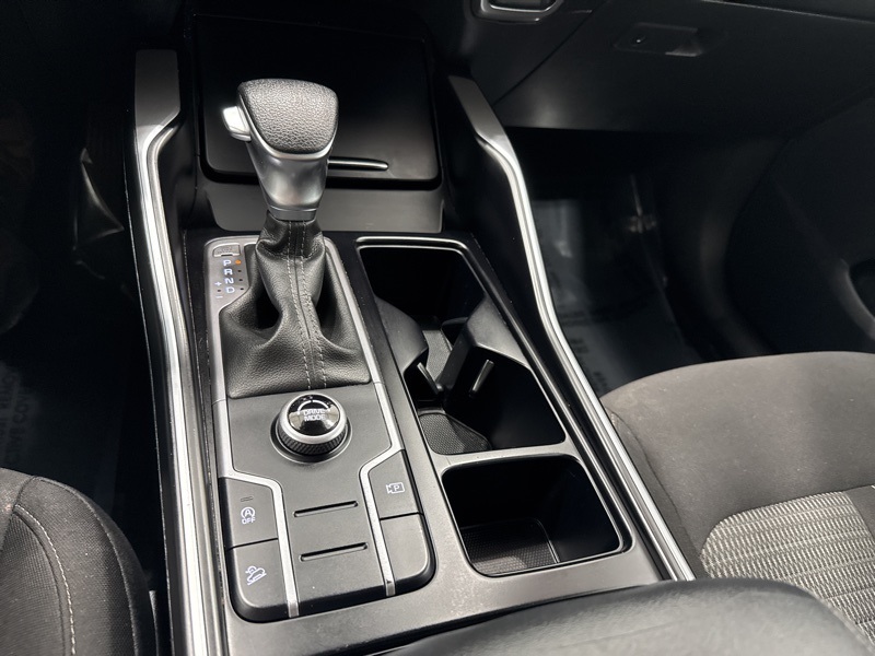 2022 Kia Sorento LX photo 30