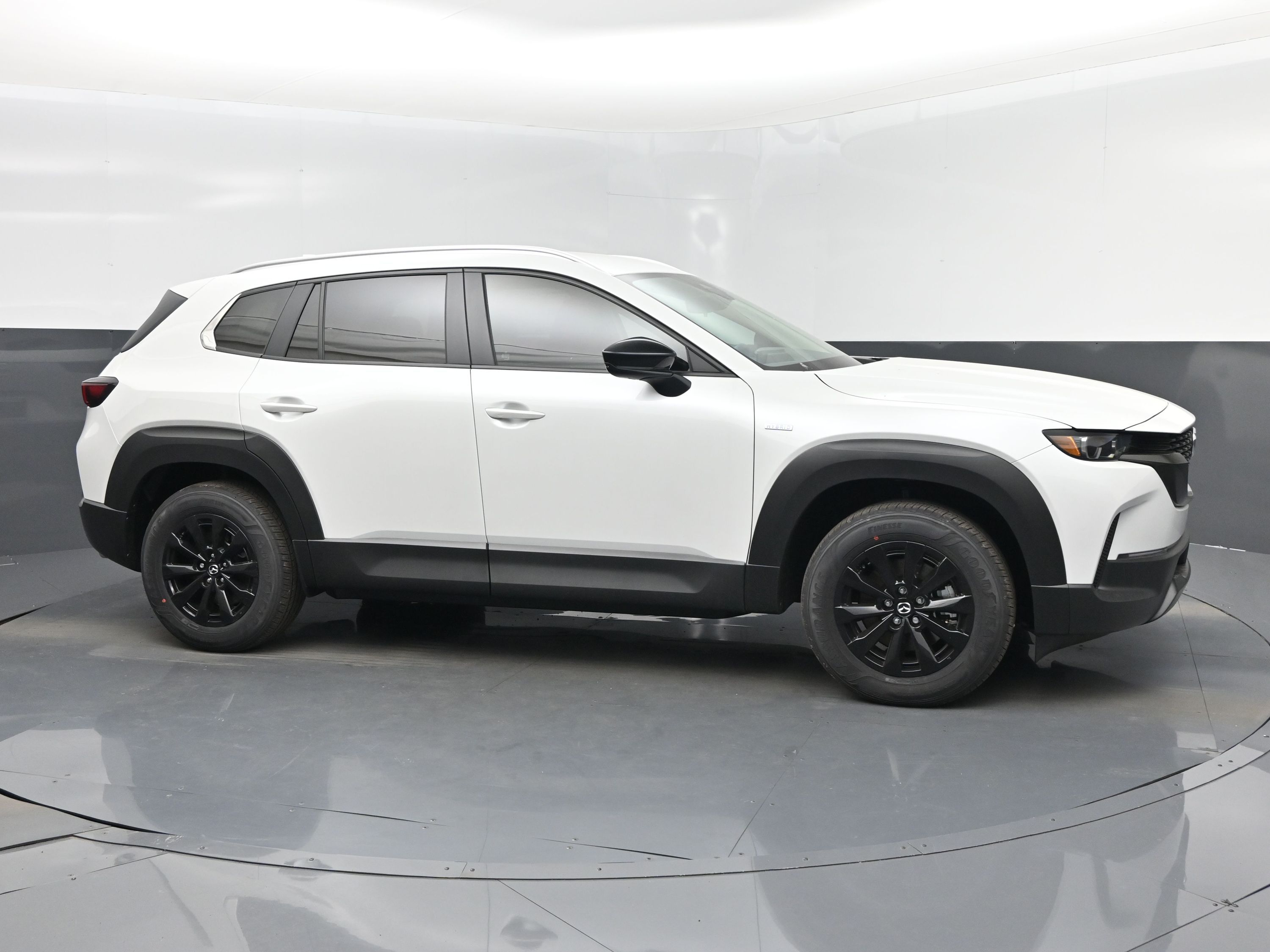 2025 Mazda CX-50 Preferred's photo