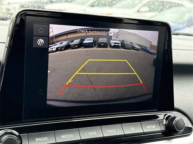 2023 Kia Forte LXS photo 3