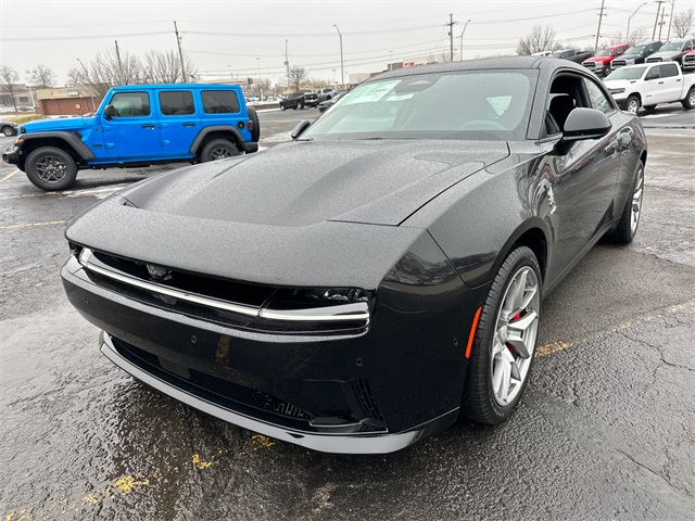 2025 Dodge Charger R/T Scat Pack photo 2