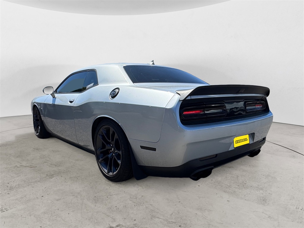 2021 Dodge Challenger R/T Scat Pack photo 3