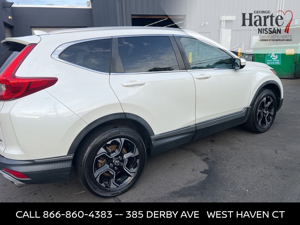 2017 Honda CR-V Touring photo 8
