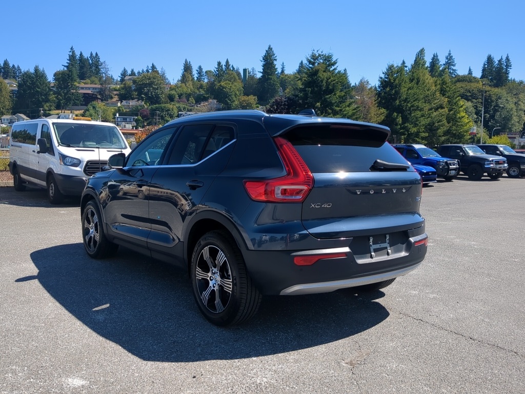 2022 Volvo XC40 T5 Inscription AWD photo 15
