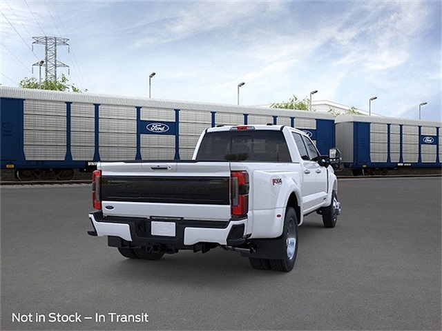 2026 Ford F-450 Platinum photo 8