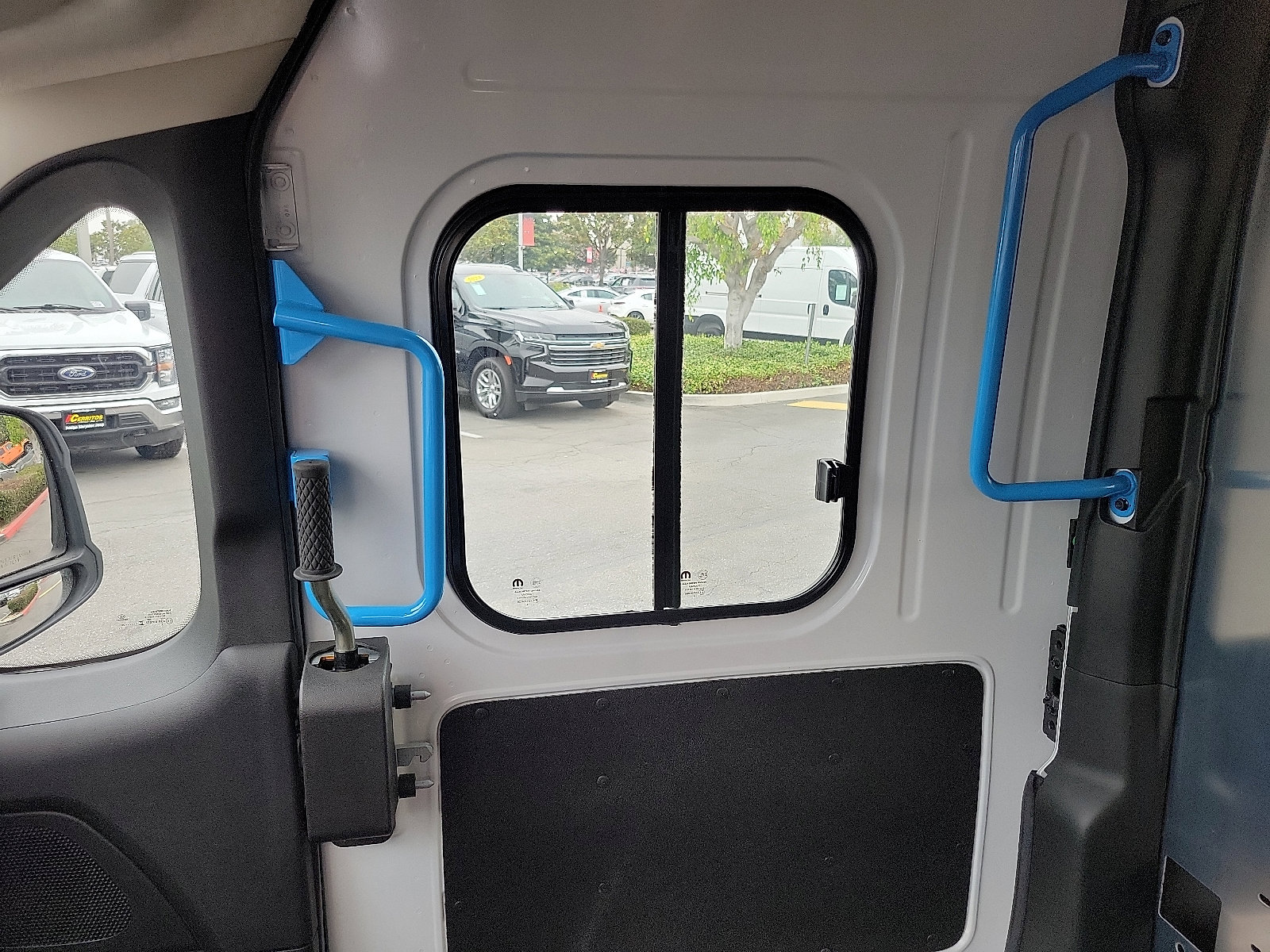 2024 Ram ProMaster 3500 photo 6