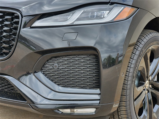 2026 Jaguar F-PACE P250 R-Dynamic S photo 5