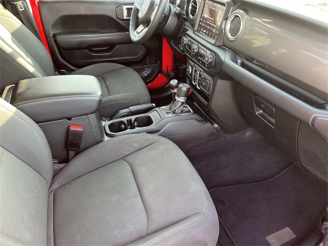 2023 Jeep Gladiator Overland photo 22