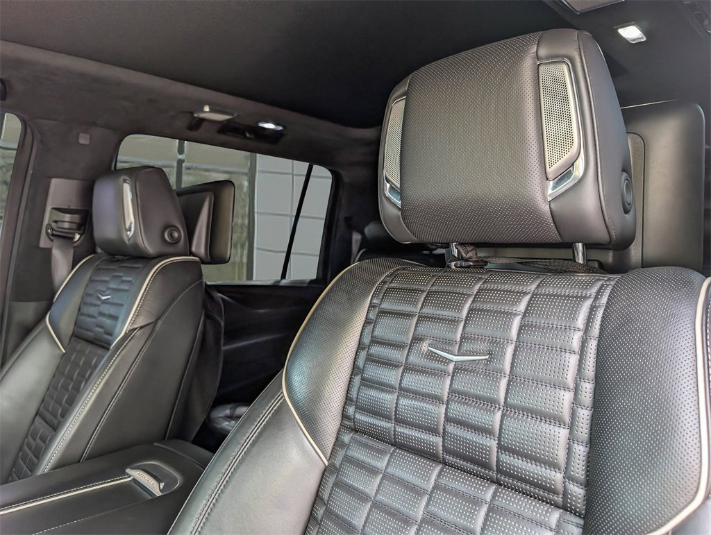 2022 Cadillac Escalade ESV Sport Platinum photo 11