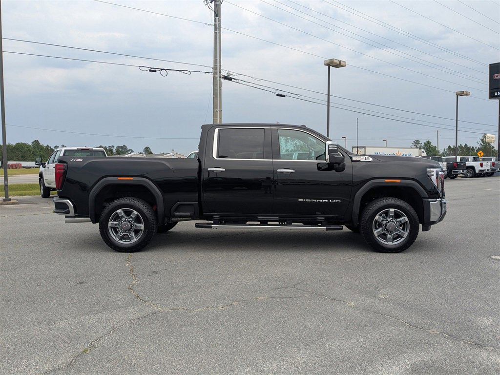 2025 Gmc Sierra 2500 HD SLT photo 3