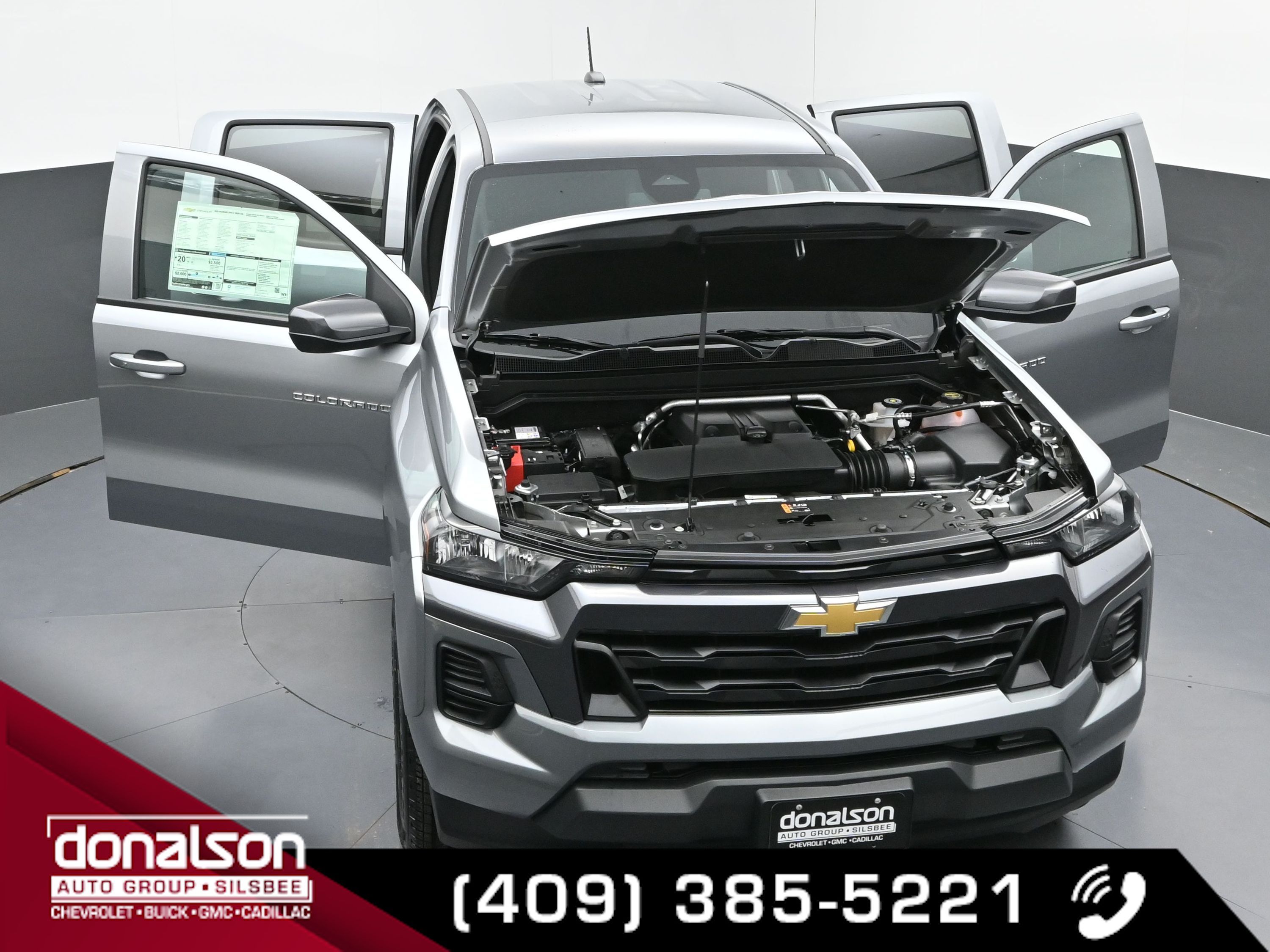 2025 Chevrolet Colorado Work Truck LT photo 23