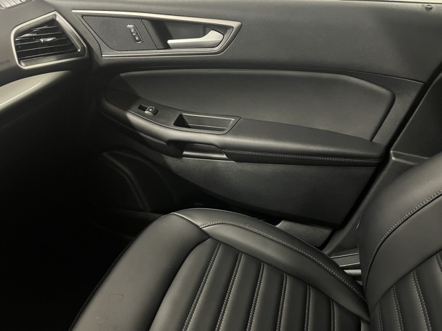 2024 Ford Edge SEL photo 14