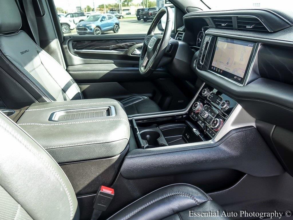 2021 GMC YUKON - Image 32