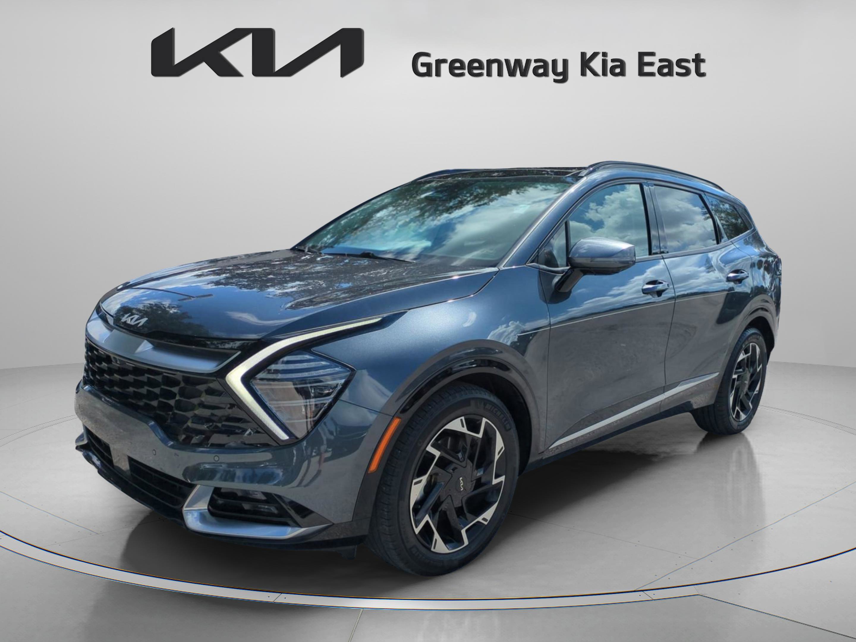 2023 Kia Sportage photo 3