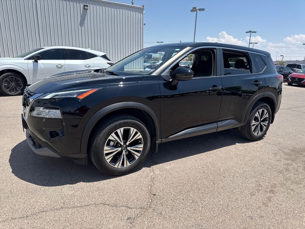 2023 Nissan Rogue SV photo 15