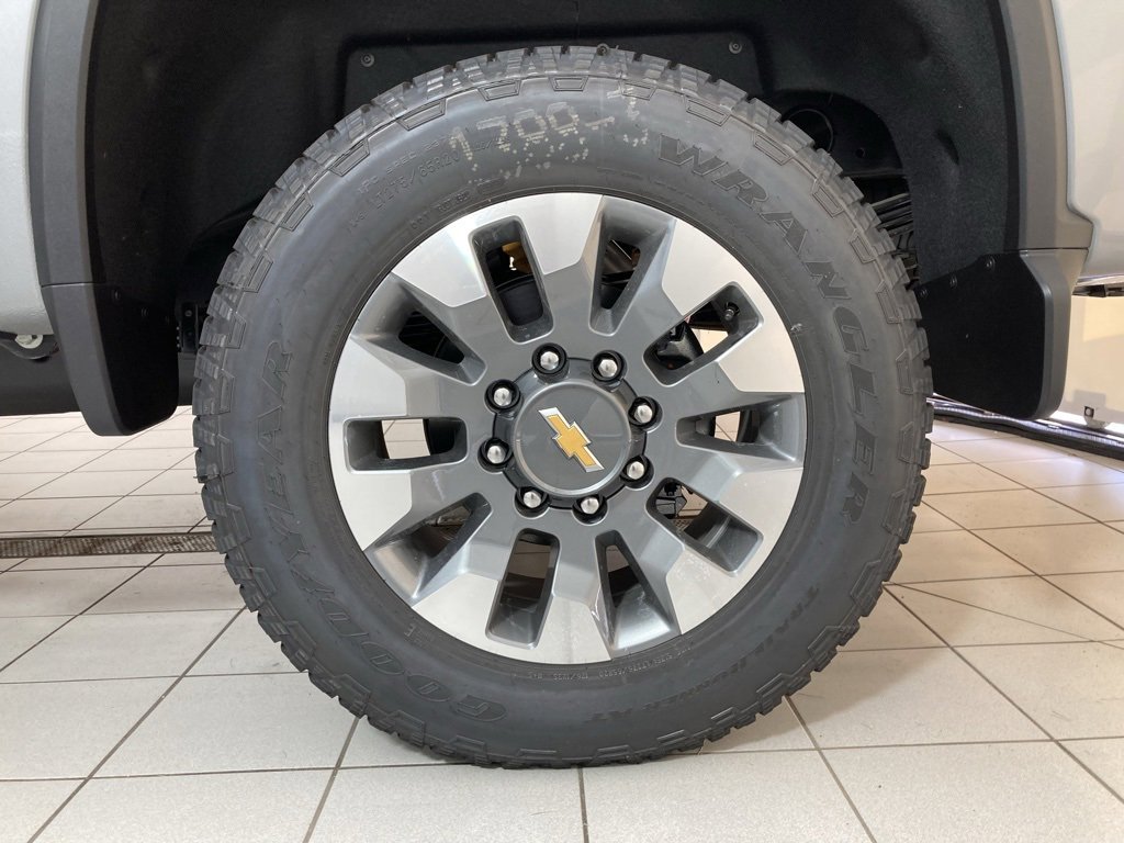 2026 Chevrolet Silverado 2500HD LT photo 22