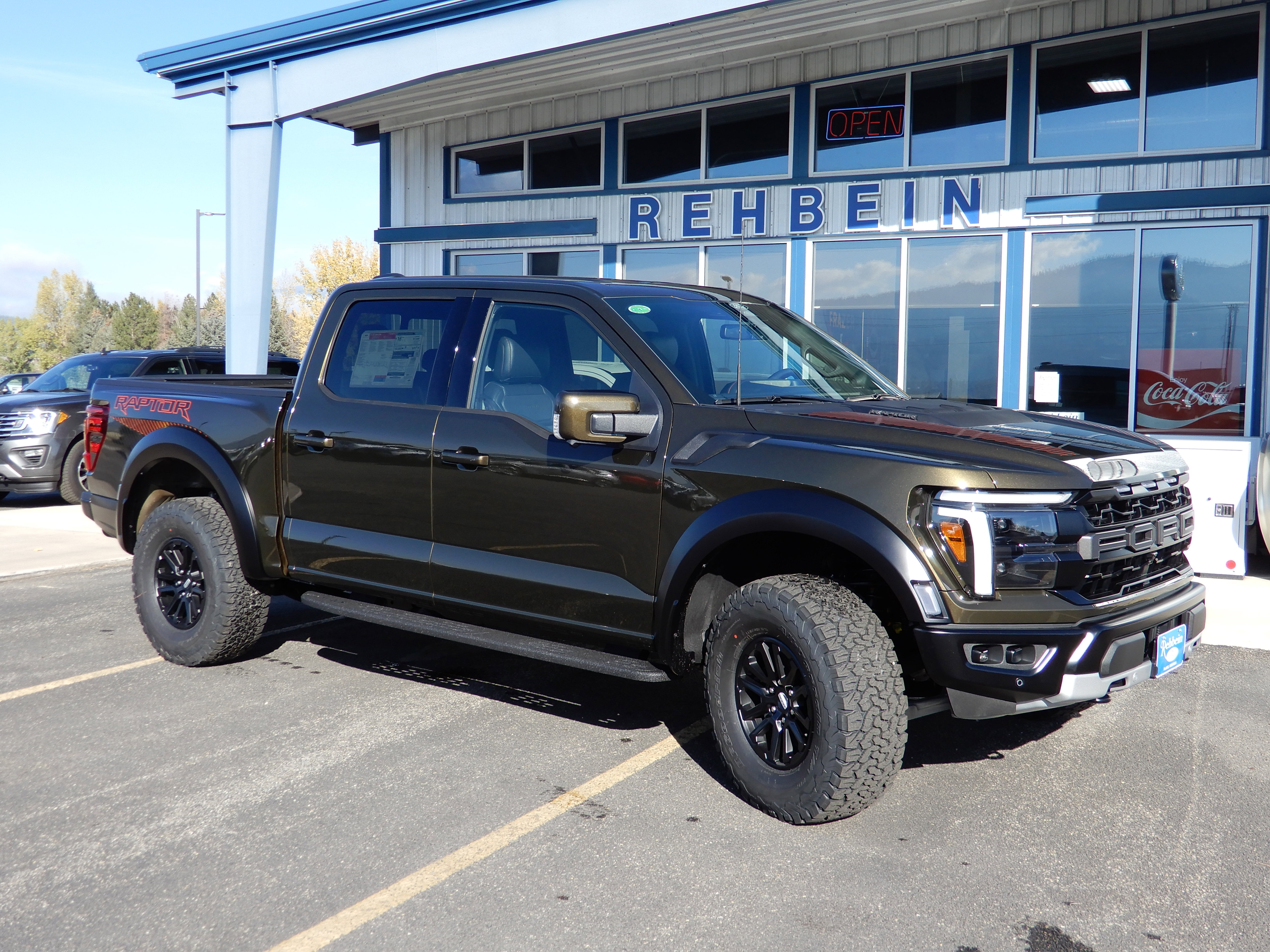 2025 Ford F-150 Raptor's photo