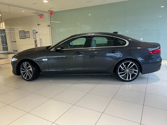 2024 Jaguar XF R-Dynamic SE photo 2