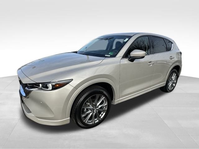 2025 Mazda CX-5 S Premium Plus package's photo
