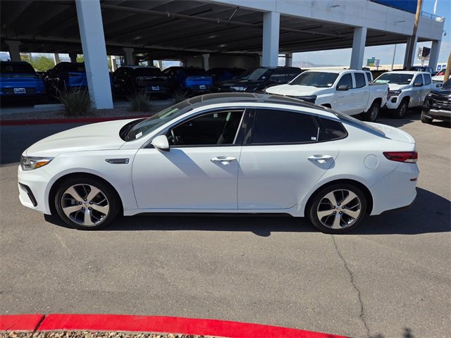 2019 Kia Optima S photo 2