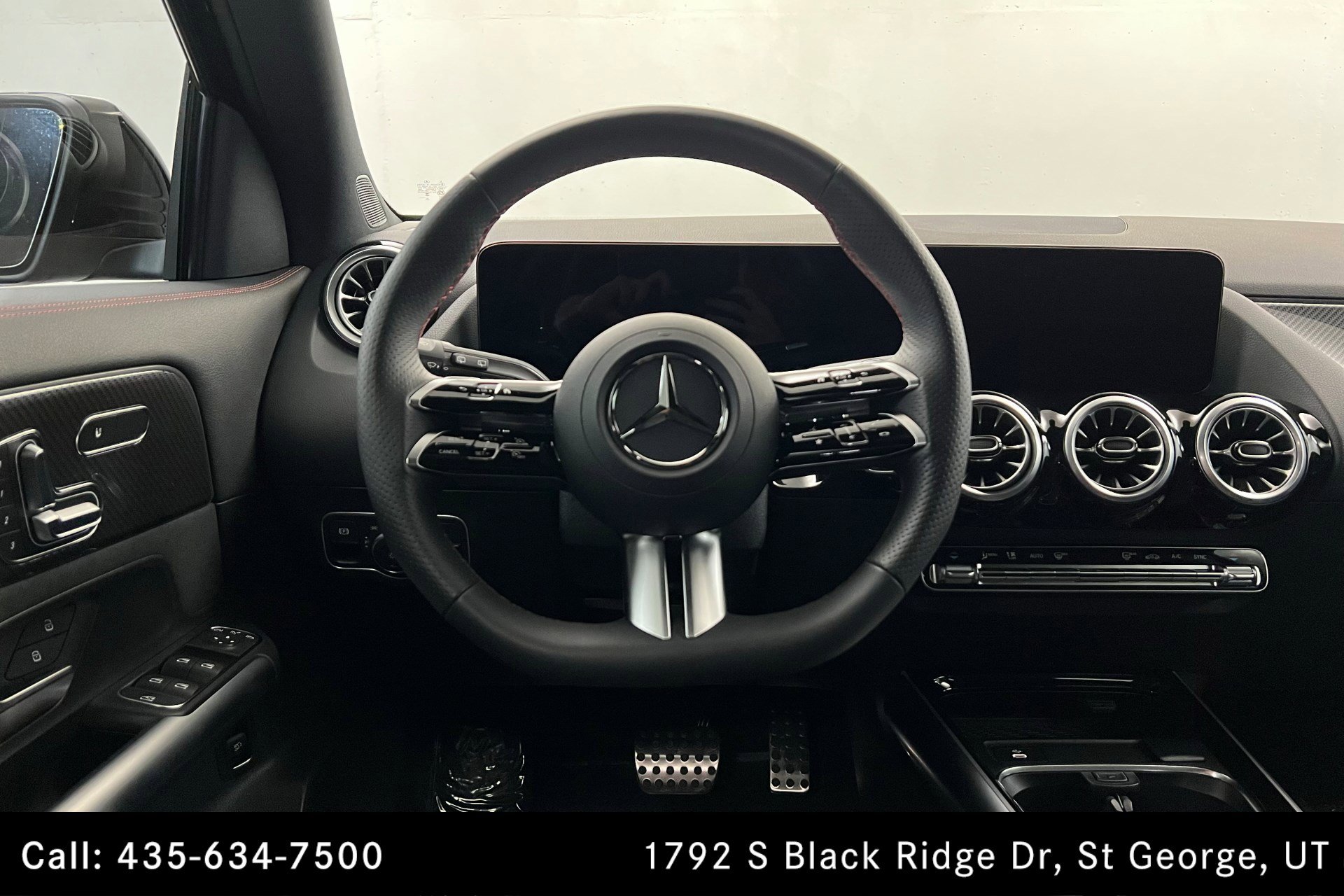 2025 Mercedes Benz GLA 250 photo 12