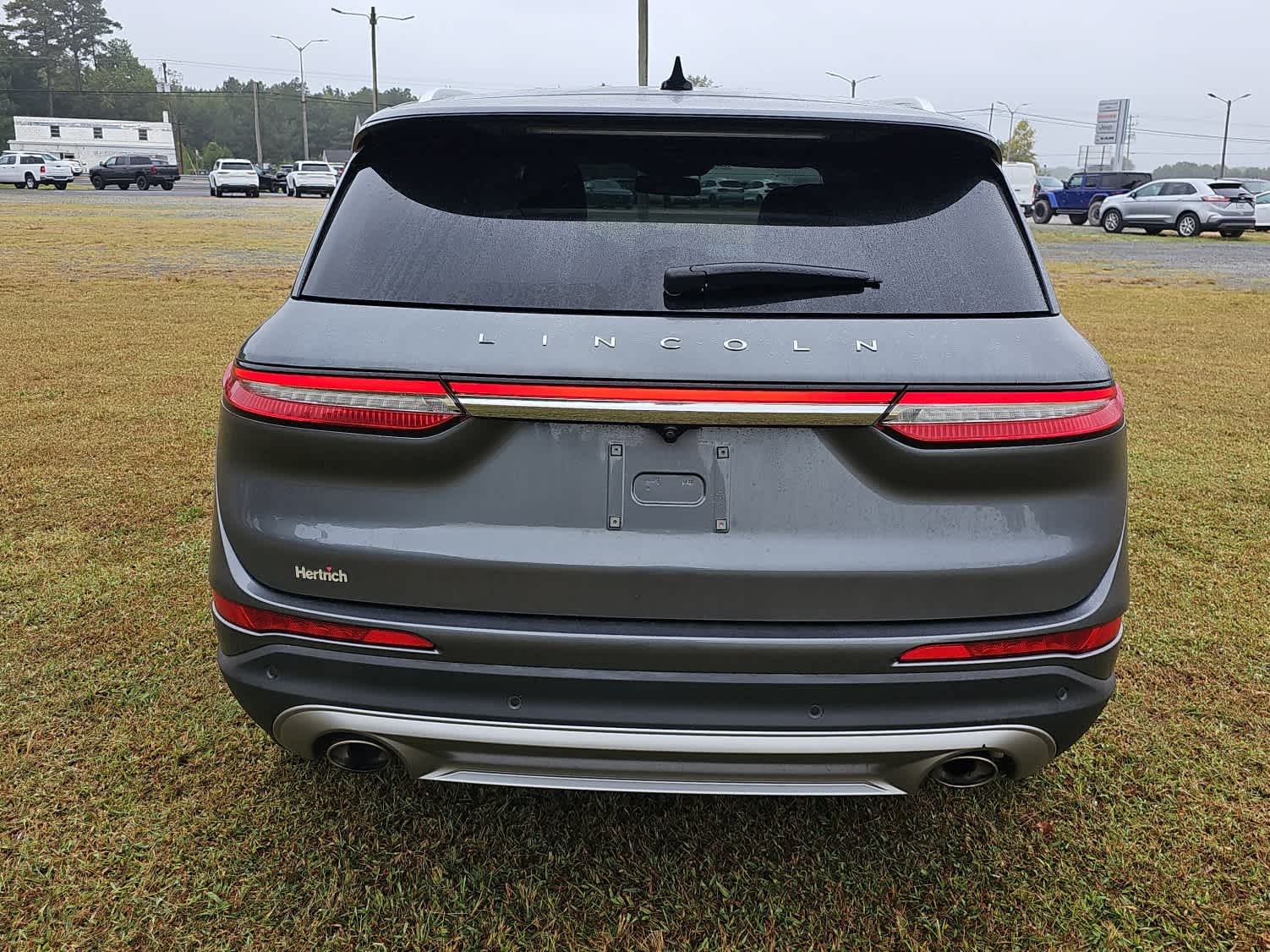2021 Lincoln Corsair Standard photo 7