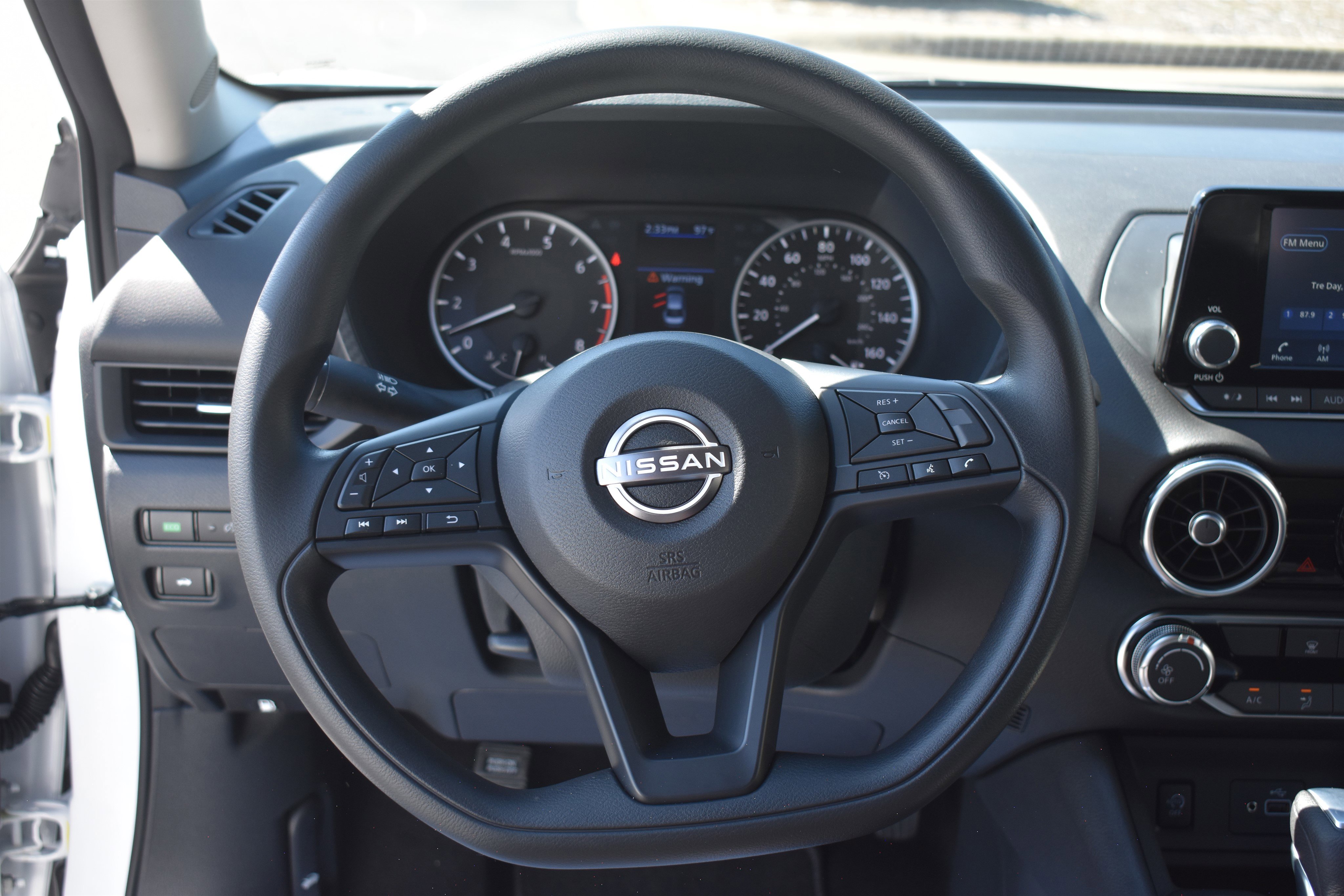 2025 Nissan Sentra S photo 9