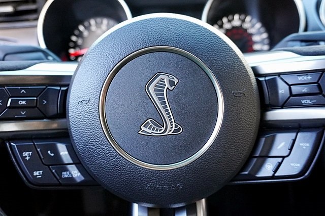 Used 2017 White Ford Shelby GT350 image 39