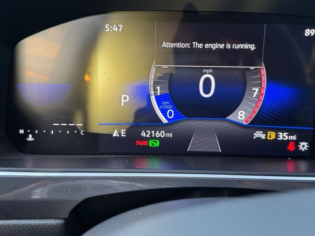 2024 Volkswagen Tiguan SE Wolfsburg Edition photo 11