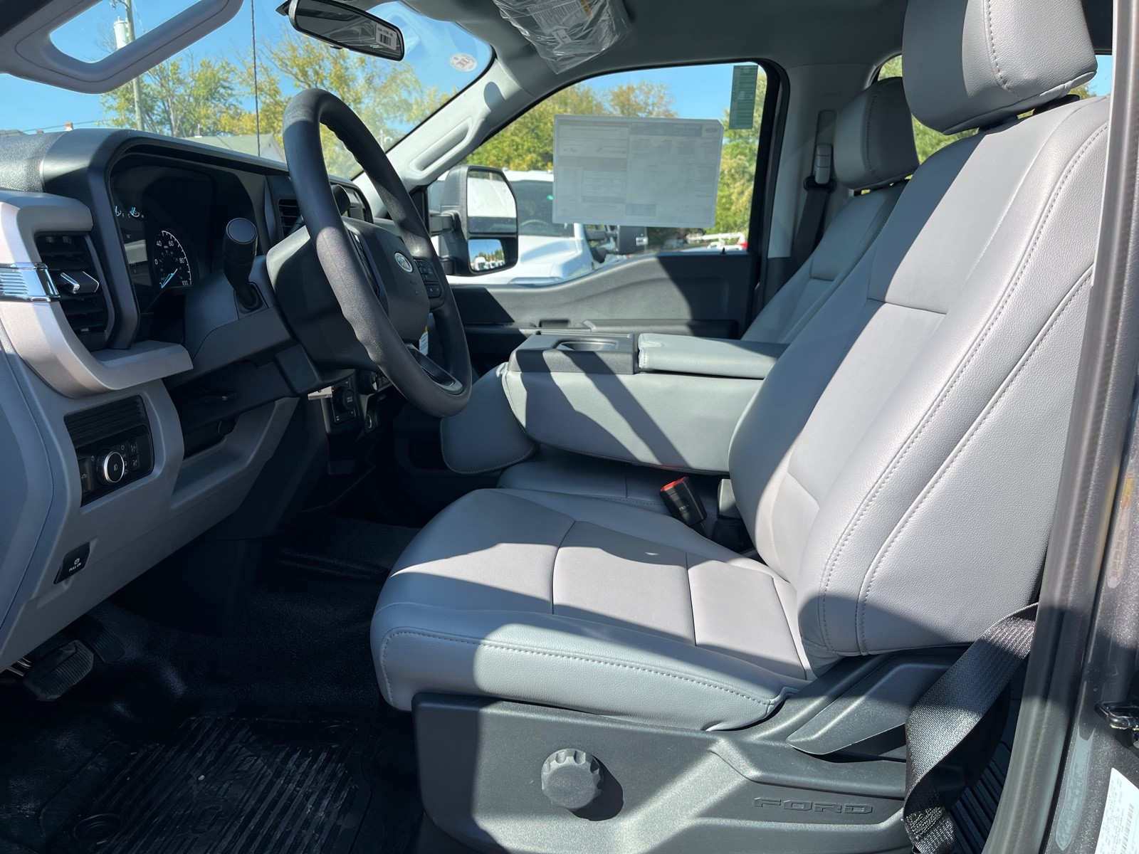 2026 Ford F-250 XL photo 13