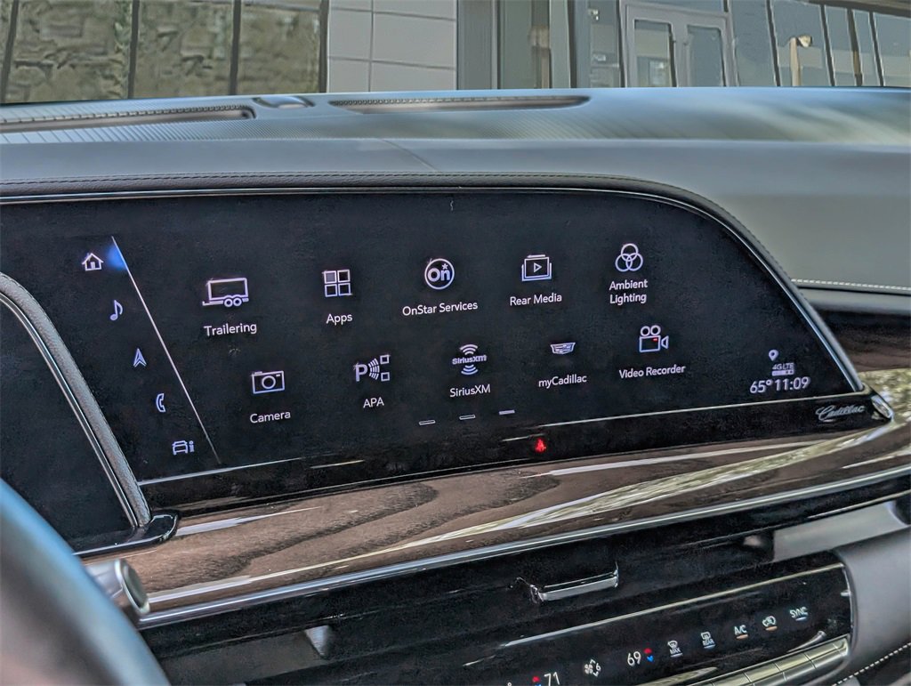 2023 Cadillac Escalade Premium Luxury Platinum photo 24